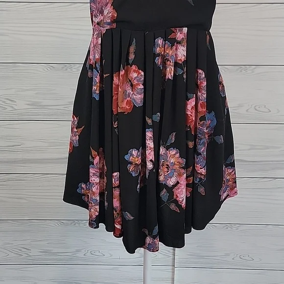 Free People Flutter By Flirty Floral Sleeveless Mini Dress Womens Size 0 - Picture 3 of 14
